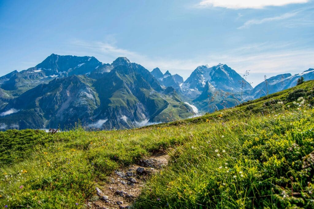Vacances à la montagne été, randonnée